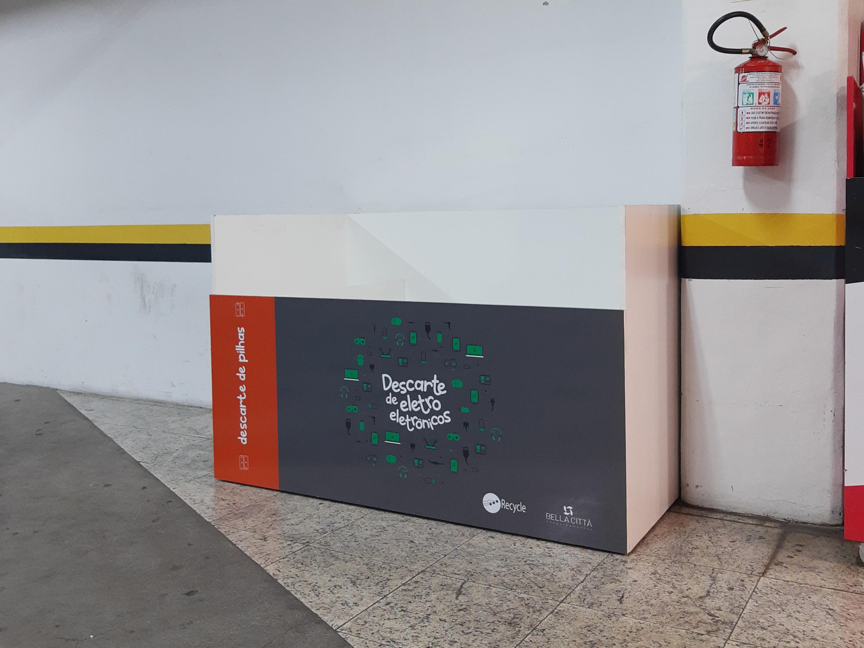 Bella oferece ponto de coleta de eletroeletrônicos e pilhas