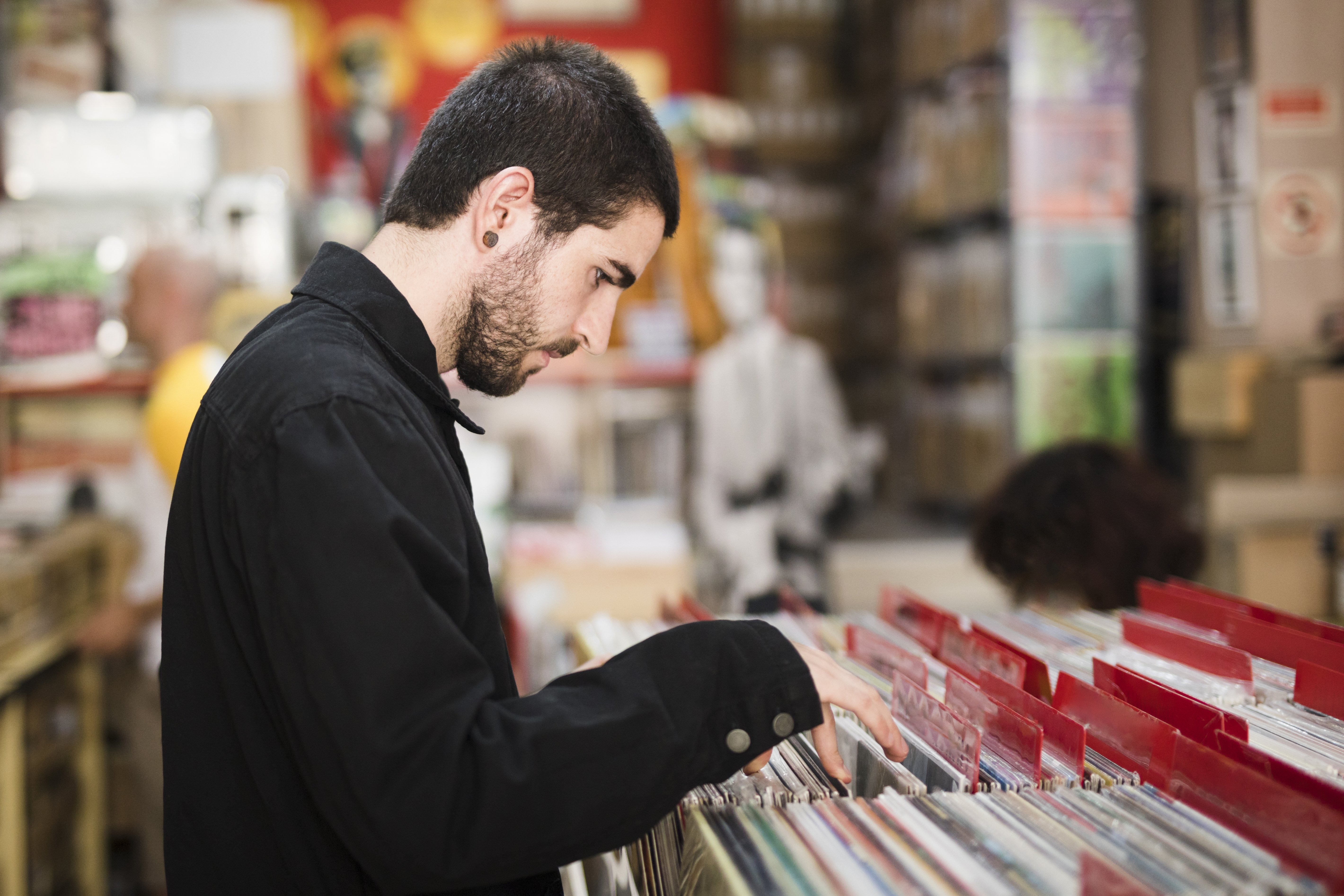 Bella realiza neste sábado evento para apaixonados por vinil