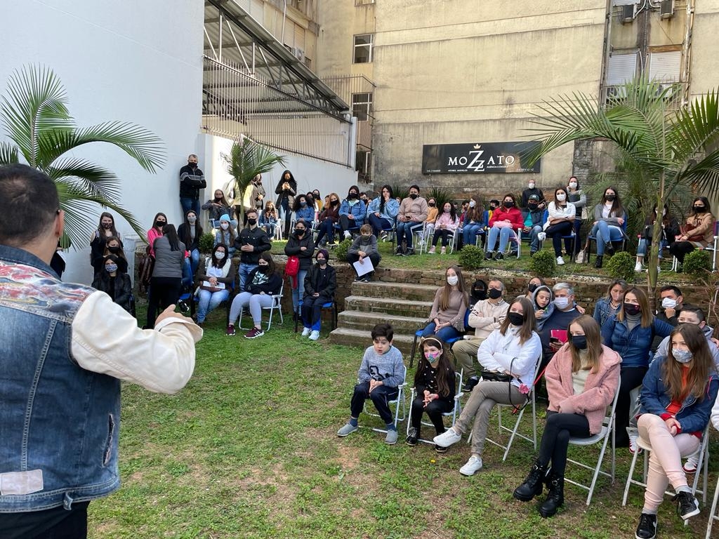 Bella exibe com exclusividade estreia de duas séries nacionais