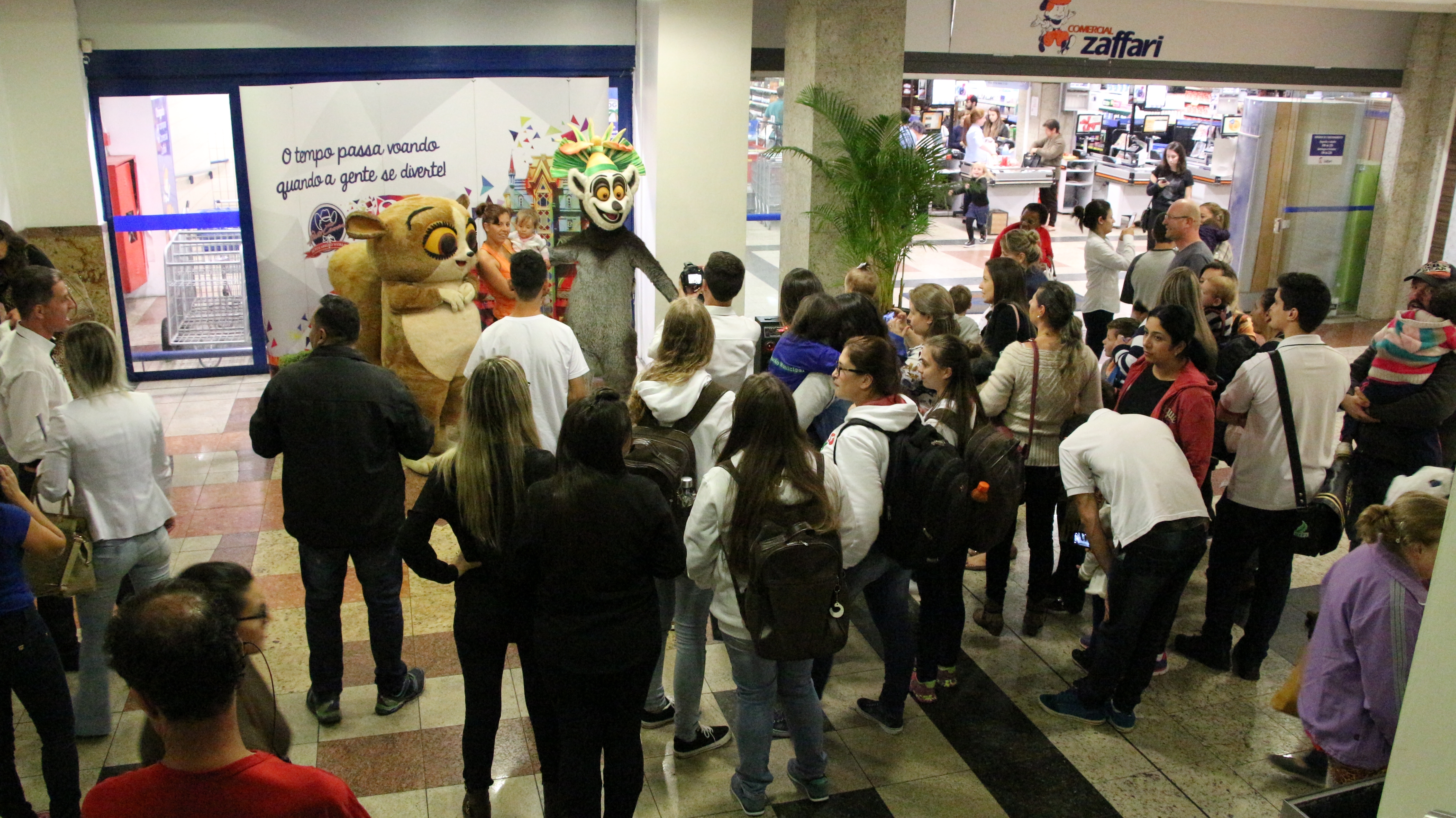 Personagens da Dreamworks encantaram o público no Bella Città Shopping