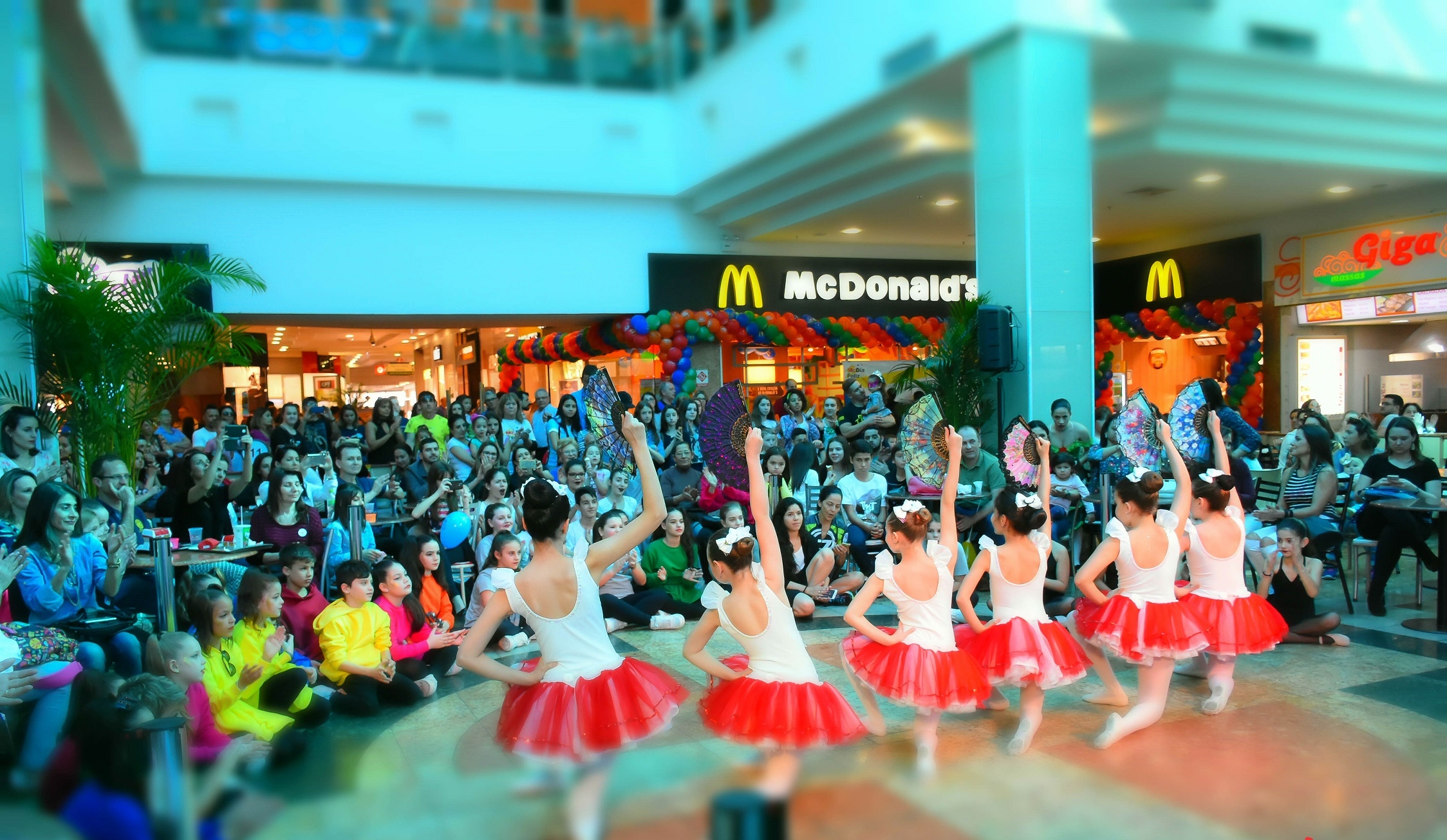 Mc Dia Feliz 2017 supera expectativa de vendas 