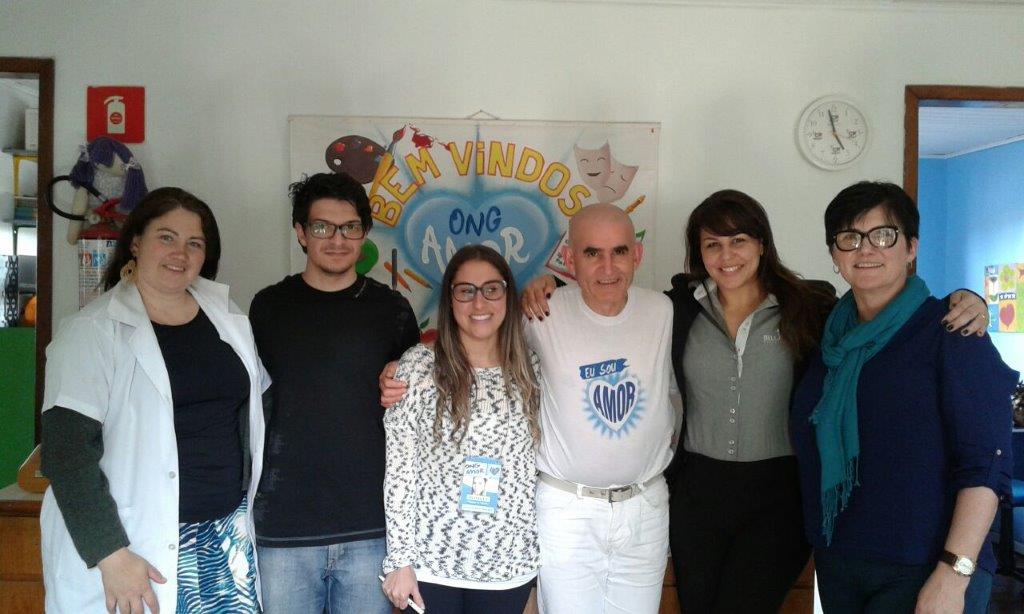  Bella Città visita ONG Amor 