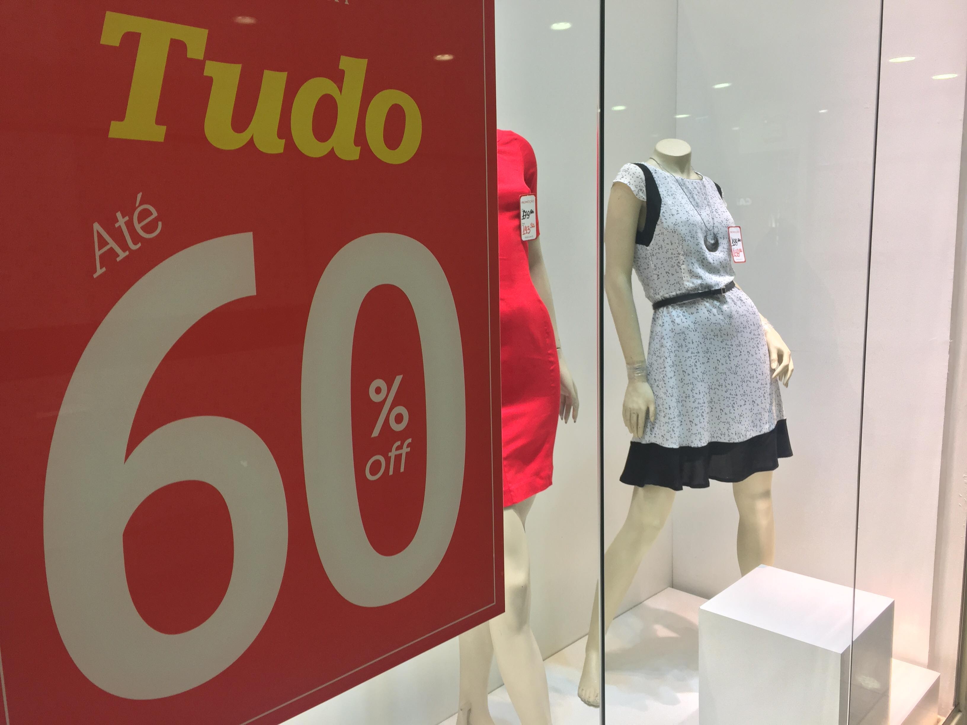 Liquidações de verão no Bella Città Shopping continuam