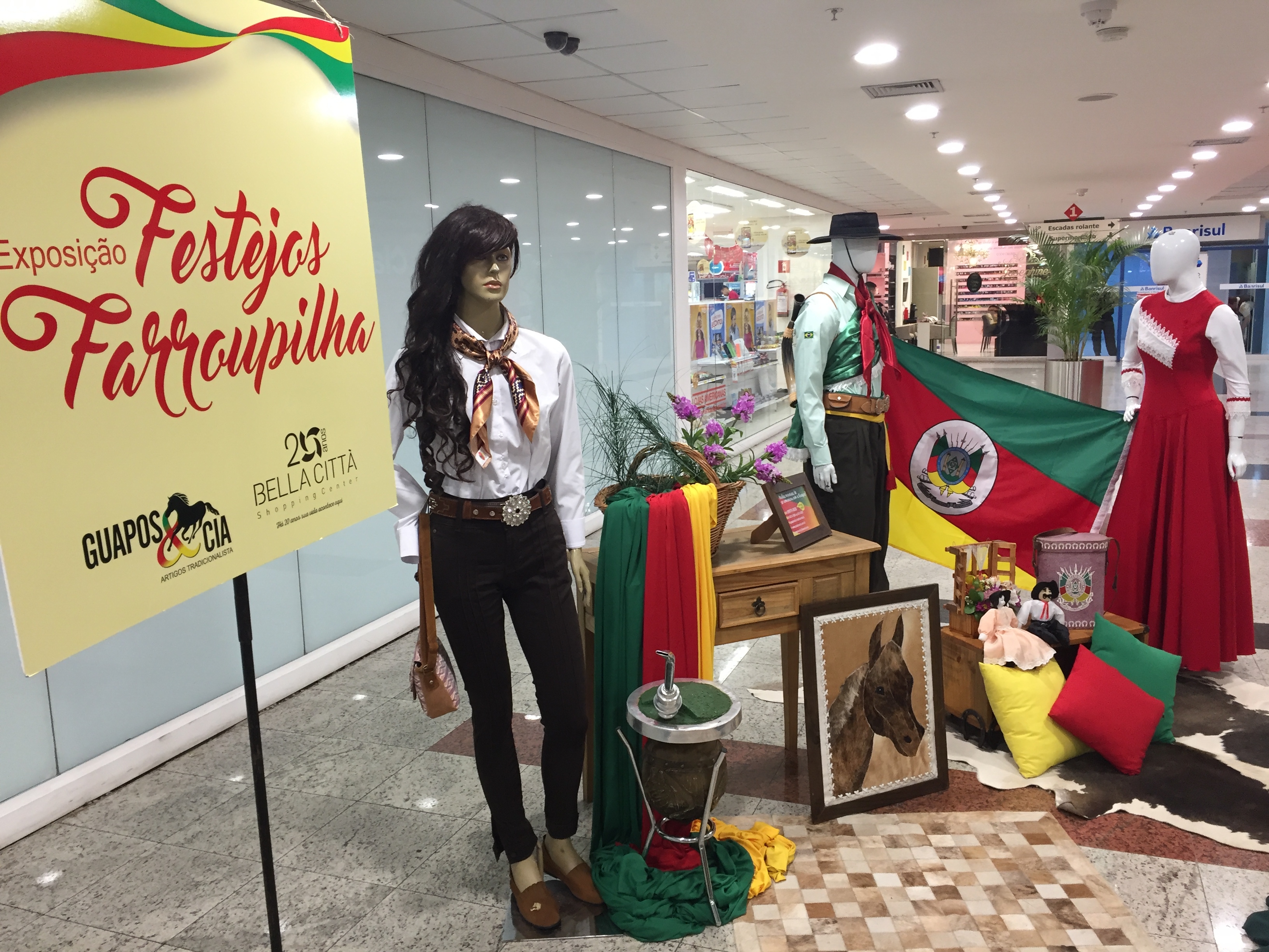 Exposição Festejos Farroupilha no Bella Città Shopping 