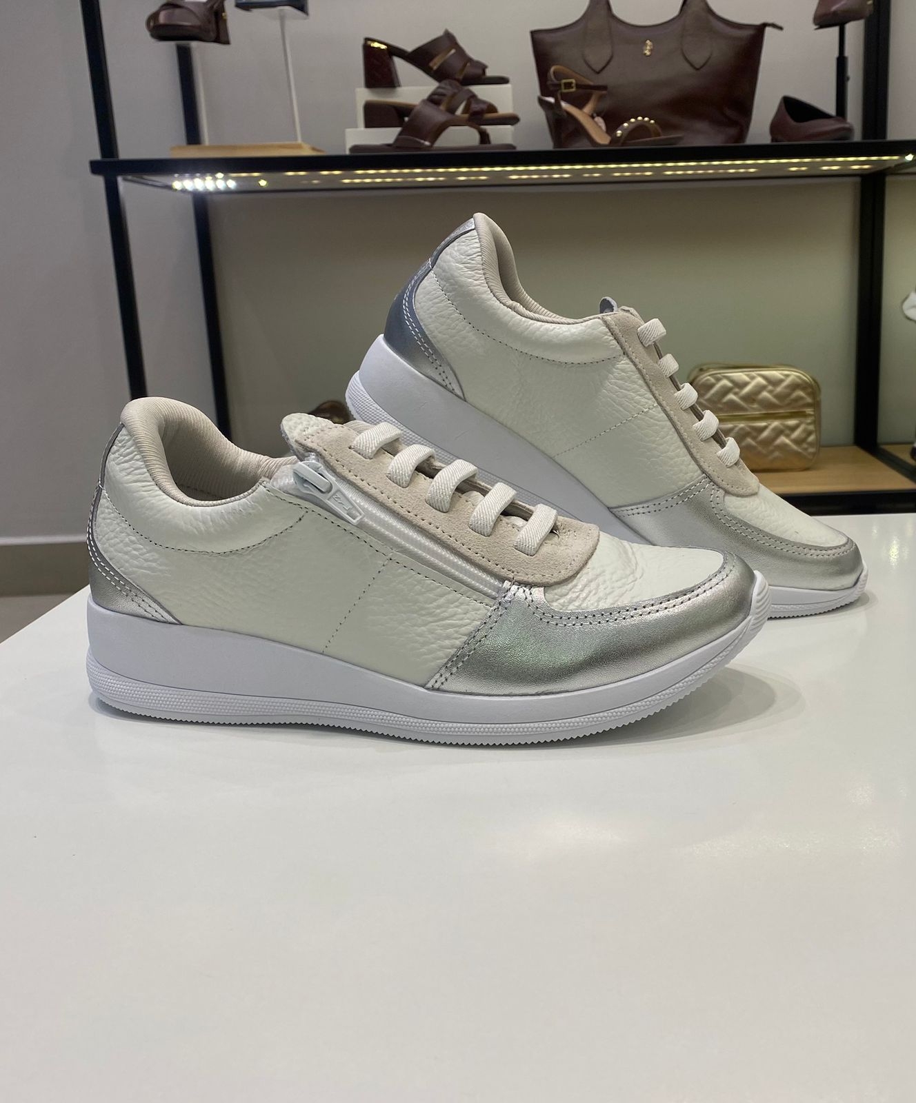 Tênis Branco Couro Silver 
